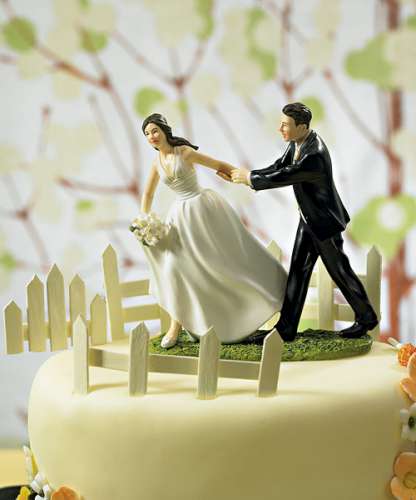 A Race To The Altar Couple Wedding Cake Topper - Click Image to Close